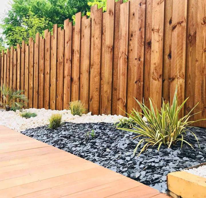 Installation de clôtures et portails pour votre propriété.