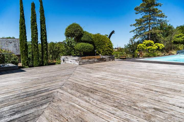 Pose de terrasse bois Brive-la-Gaillarde